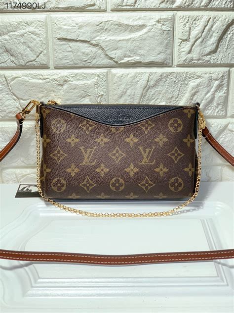 louis vuitton pouch bag|louis vuitton pochette bag.